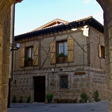 Holiday home Areta Etxea Salinillas de Buradon