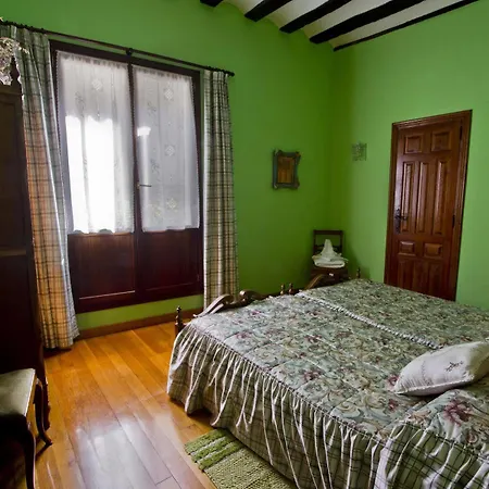 Areta Etxea * Salinillas de Buradon